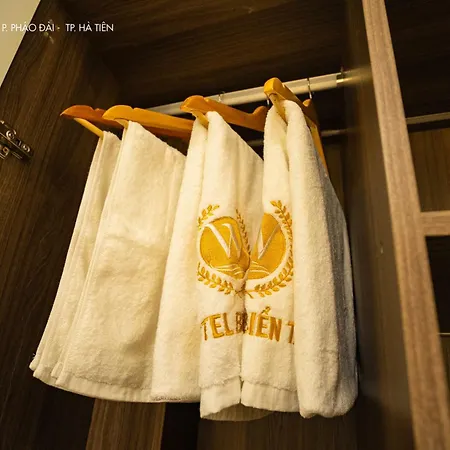 Hotel Khach San Bien Tay Hà Tiên Exterior foto